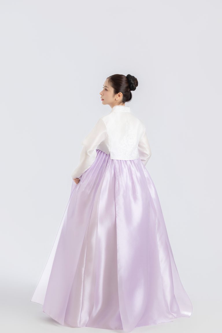 CÔNG CHÚA A2 hover layout