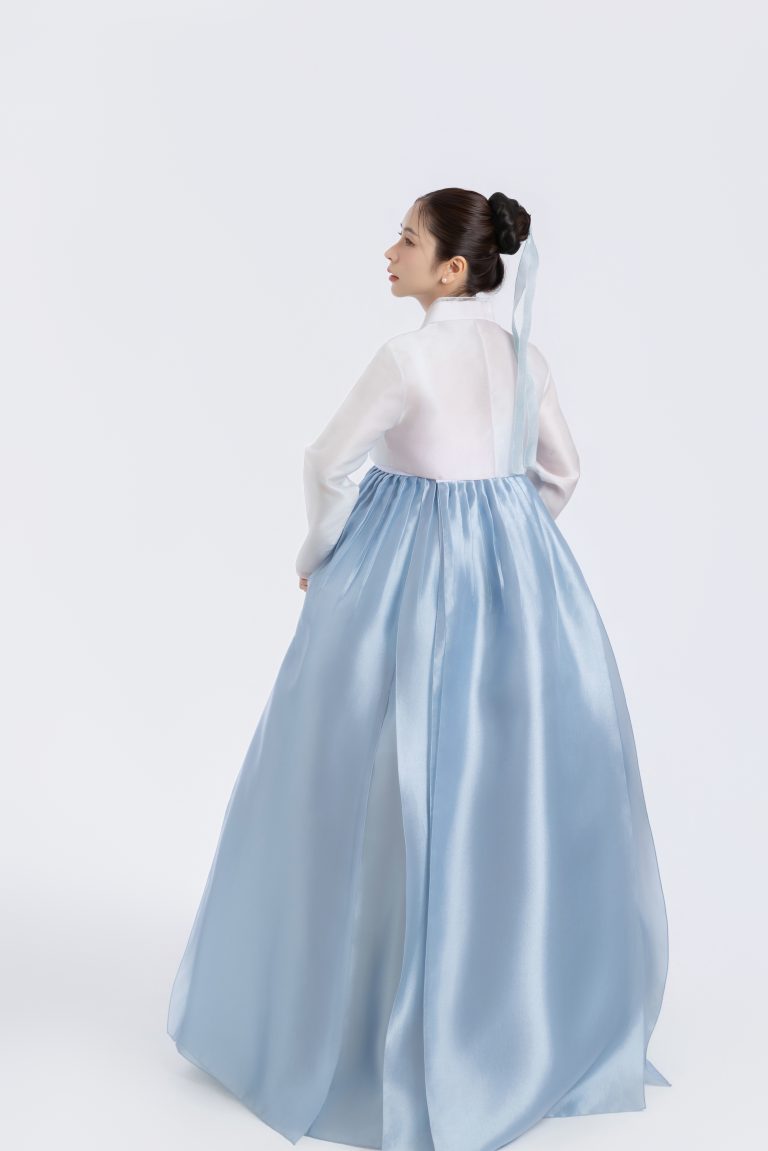 CÔNG CHÚA A3 hover layout