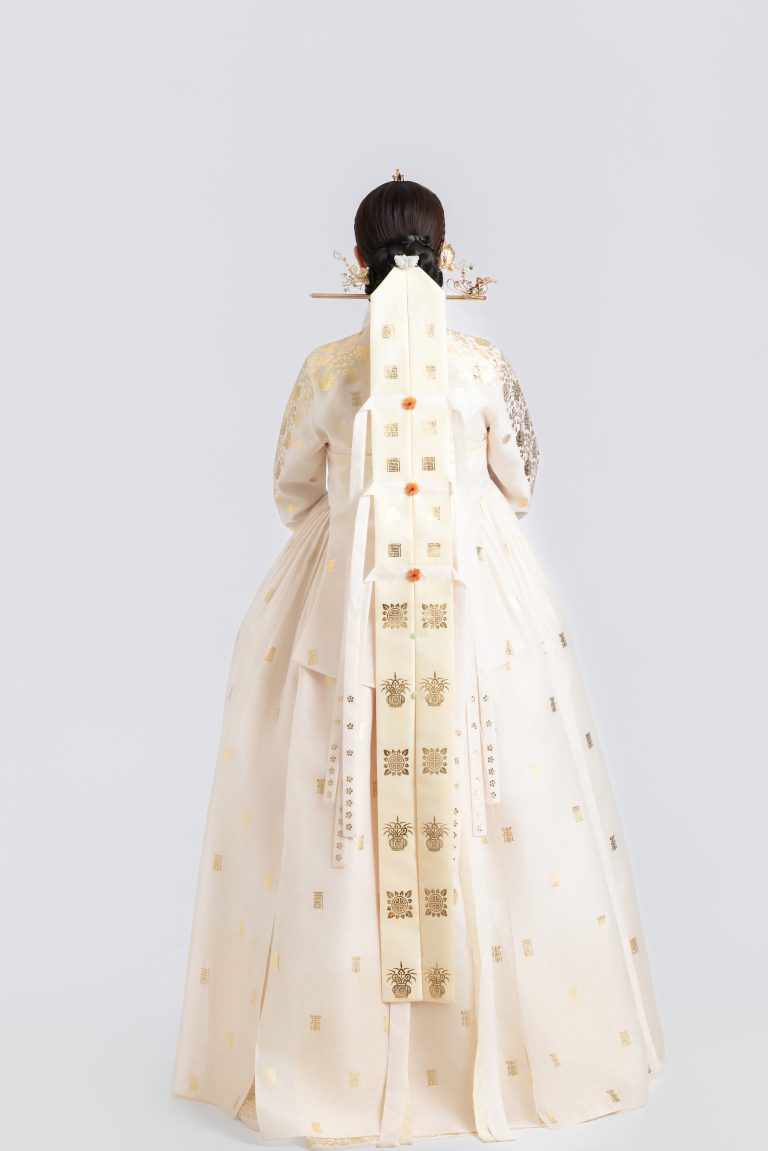 COMBO HOÀNG HẬU Q4 hover layout