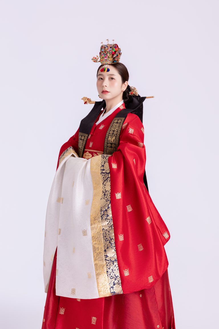 HOÀNG TỘC R1 hover layout