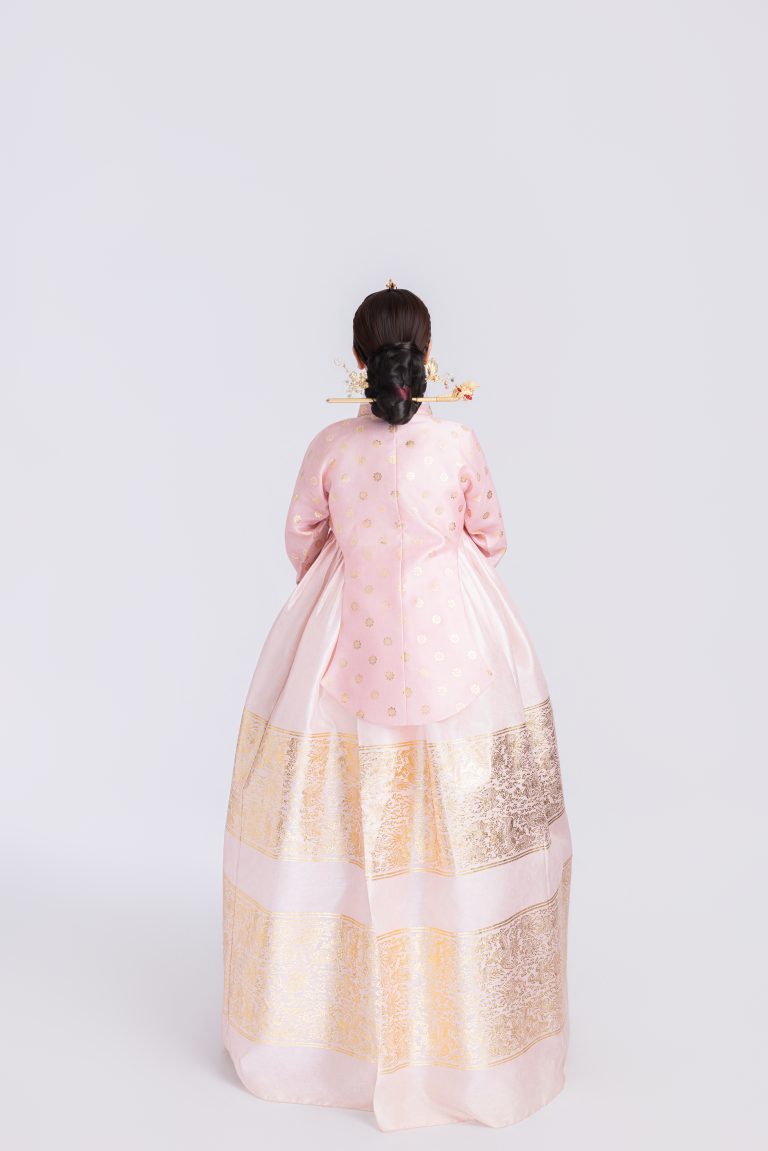 COMBO HOÀNG HẬU Q8 hover layout