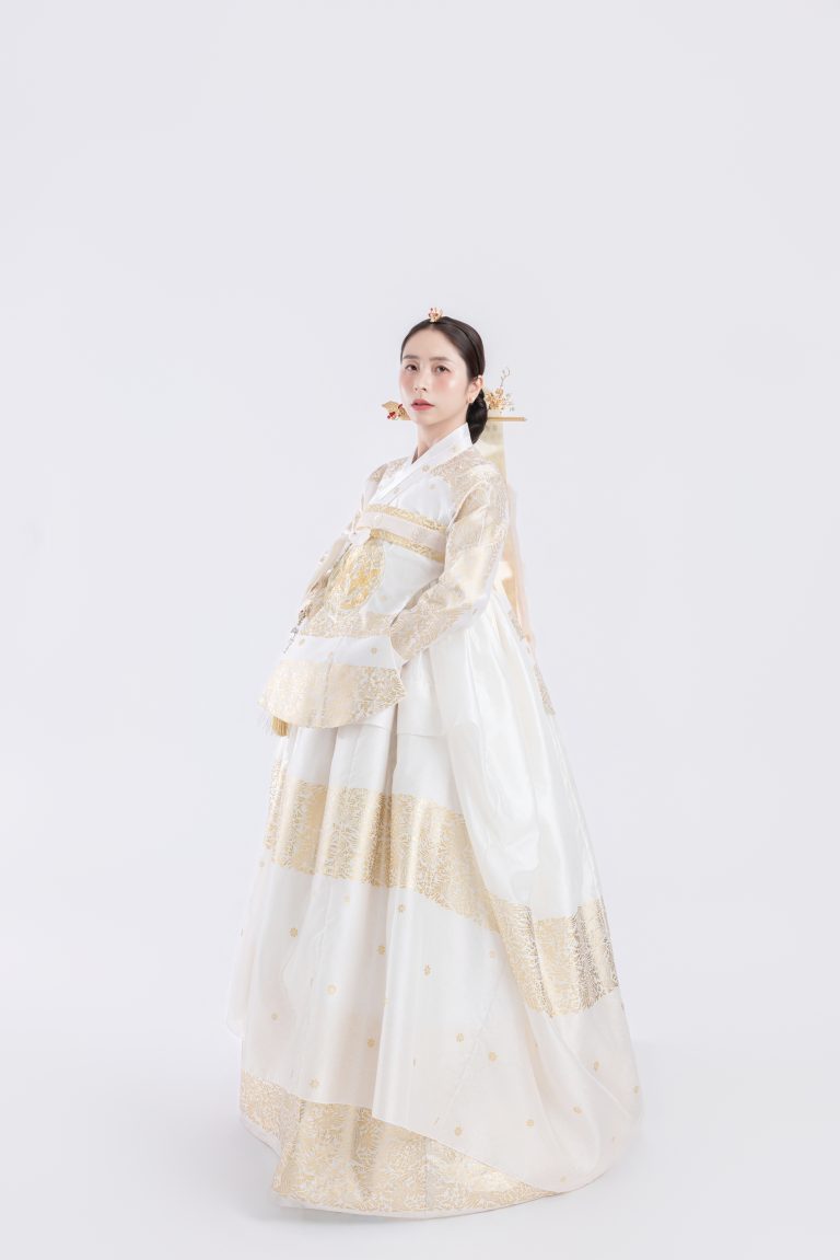 COMBO HOÀNG HẬU Q10 hover layout