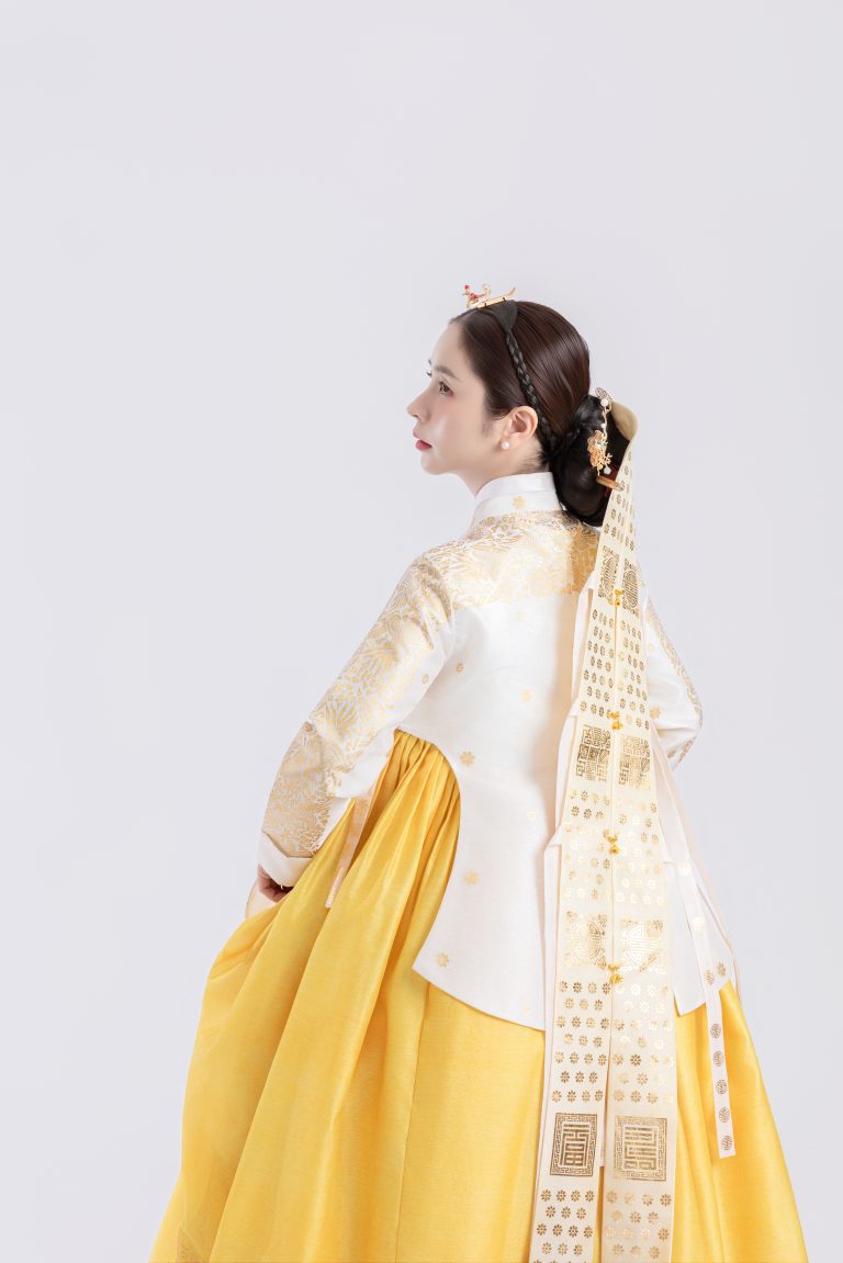 COMBO HOÀNG HẬU Q11 hover layout