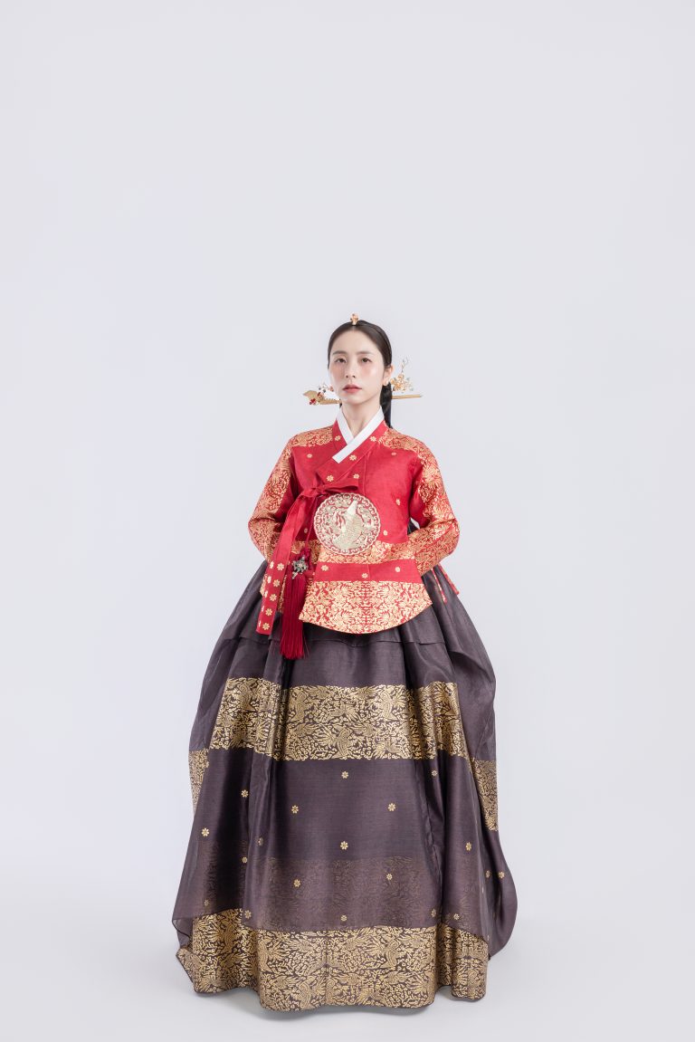 COMBO HOÀNG HẬU Q13